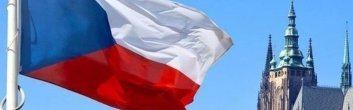 В Чехии предложили отключить посольству России свет, газ и воду