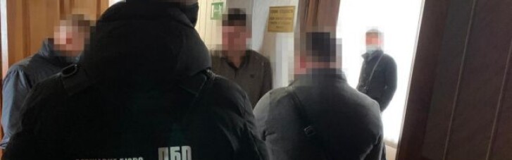 В Одесі ДБР затримало чиновника Держпродспоживслужби за вимагання хабарів