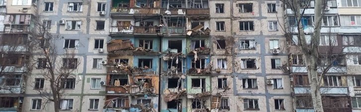 Ранкова повітряна атака: у Запоріжжі пошкоджені об'єкти інфраструктури та десятки будинків