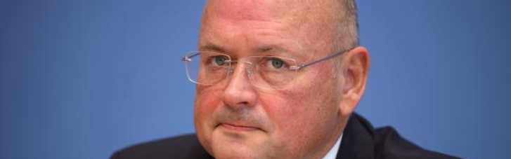 Тягнеться "російський слід": у Німеччині звільнили голову спецслужби з кібербезпеки