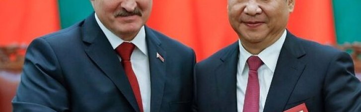 Лукашенко їде до Китаю: говоритиме про постачання зброї для РФ?