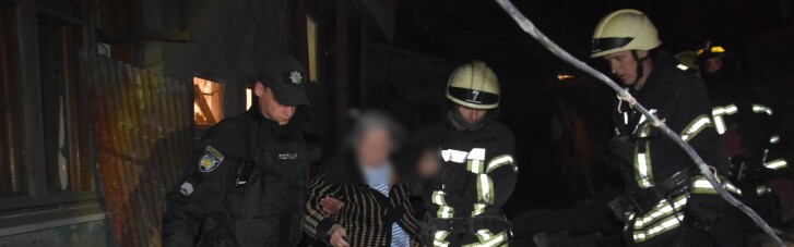 В Одессе в жилом доме взорвался газ, из-под завалов достали двух человек