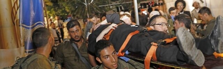 В израильской синагоге обрушилась трибуна: есть погибшие и раненые (ФОТО, ВИДЕО)