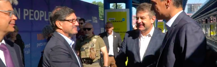 Испанский премьер прибыл в Киев