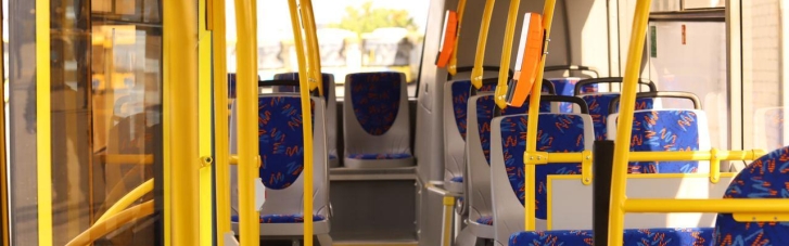 Киев разорвал договоры с перевозчиками 21 автобусного маршрута: более 170 транспортных средств снимут с рейса