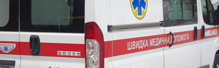 Из-за снегопада медики скорой на Львовщине везли женщину с инфарктом на санях (ФОТО)