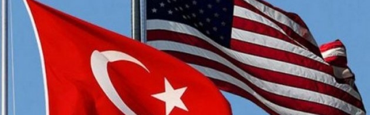 США очікують пояснень від Туреччини через висилку послів