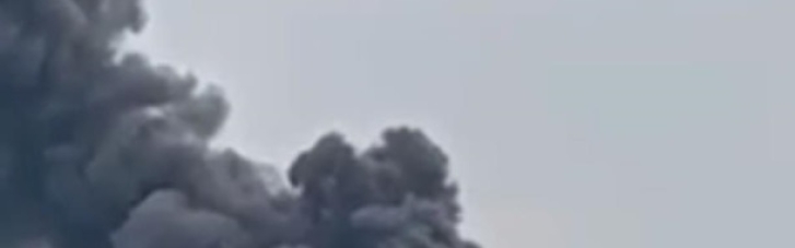 "Паління в недозволених місцях": під Мелітополем спалили ще одну військову базу окупантів (МАПА)