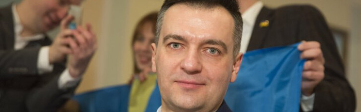 Слідом за Садовим ще один кандидат готовий зняти кандидатуру на користь Гриценко
