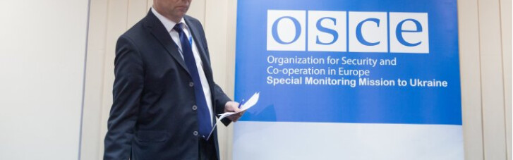 Замглавы миссии ОБСЕ в Украине Александр Хуг уходит в отставку
