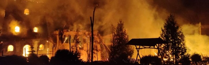 Россияне ночью ударили по Харьковщине "шахедами": загорелись гостиница и летняя площадка ресторана (ФОТО)