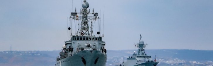 Рашисты снова вывели суда-ракетоносители в Черное море, — Гуменюк