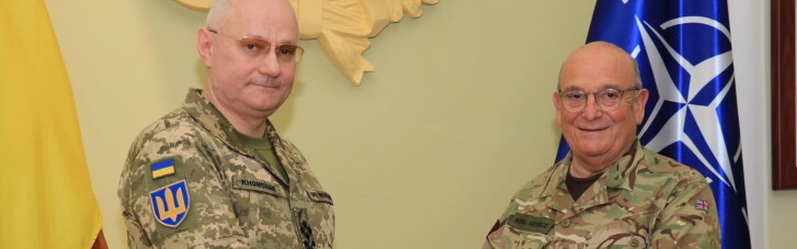 В Украину прибыл глава Военного комитета НАТО
