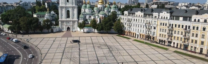 Организаторы дрифта на Софийской площади в Киеве могут загреметь за решетку на 5 лет