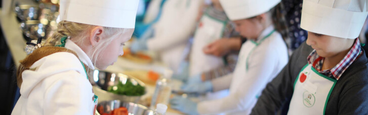 Nestle провела кулинарный мастер-класс для школьников "Рациональное питание для здорового развития" (ПРЕСС-РЕЛИЗ)