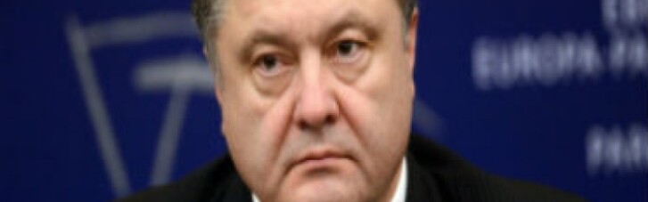 Тягнибок: Порошенко обдумывает возможность введения в Украине военного положения