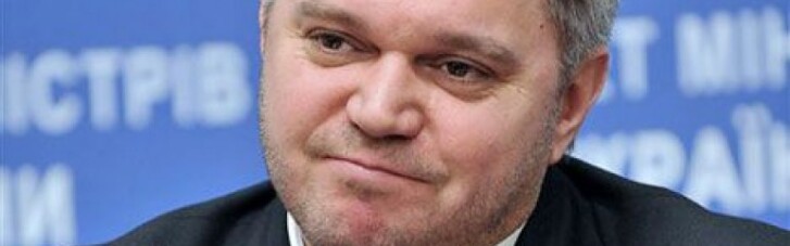 Ставицький продовжує вирішувати всі питання в судах Україні