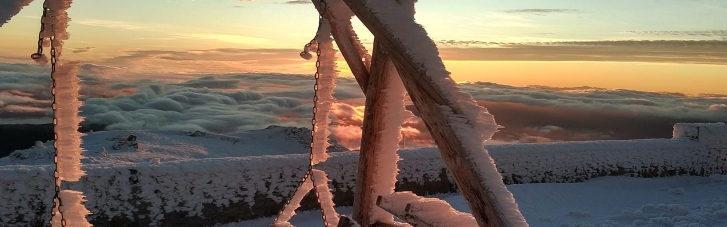 На горе Поп Иван — снег и мороз