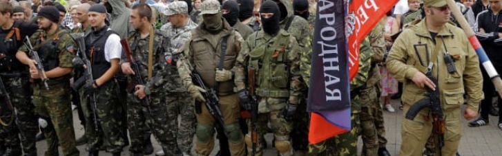 Терористи "ДНР" примусово зганяють резервістів через "зовнішню загрозу з боку України"