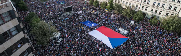 У Чехії проходять масштабні мітинги проти підвищення податків