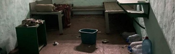 В освобожденной Снегиревке обнаружили пыточную, в которой оккупанты допрашивали гражданских (ФОТО)