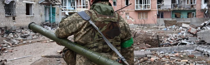 Бои под Бахмутом и Storm Shadow. Как у Украины появился новый союзник