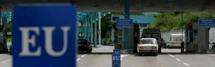 Болгария тоже закрывает границу для авто с российскими номерами