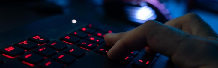 Телефони, коханки, кредити: українські хакери виклали в мережу дані співробітників російських спецслужб, — ЗМІ