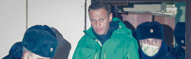 Повернення Навального. Для чого ворог Путіна ризикує роками свого життя?