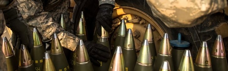 ЄС домовився протягом тижнів передати Україні боєприпаси: потрібно 250 тисяч снарядів в місяць, – FT