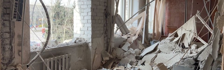 Російські війська зруйнували дитячий садок у Лисичанську