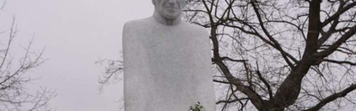 У Польщі з'явився пам'ятник українському священику, який загинув у концтаборі