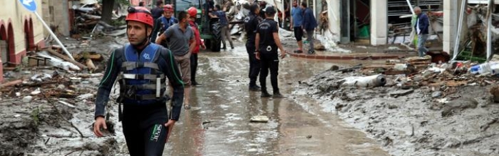 Наводнения в Турции: жертвами стихии стали уже почти 30 человек