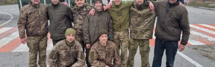 Новый обмен: Украина вернула домой 12 защитников Мариуполя, ЧАЭС, Змеиного и гражданских (ФОТО, ВИДЕО)
