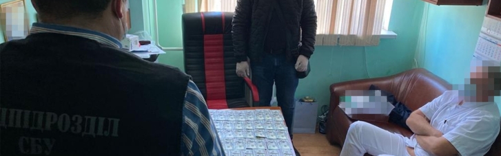 В Одесі викрили лікарів, які вимагали гроші за "безкоштовні" операції на серці (ФОТО)