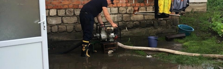 Паводок іде в Карпати: в ДСНС розповіли про ситуацію з водопіллям на Дніпрі