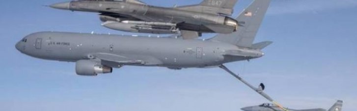 В Средиземное море упал военный самолет США: пятеро погибших