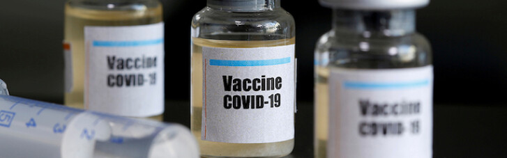 ЄС відмовився продовжувати контракти на поставку двох COVID-вакцин, — ЗМІ