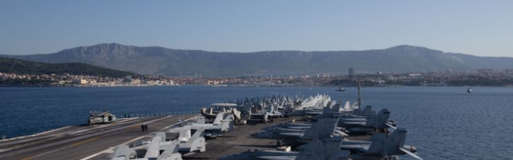 В Хорватию прибыл крупнейший в мире авианосец ВМС США USS Gerald Ford (ФОТО)