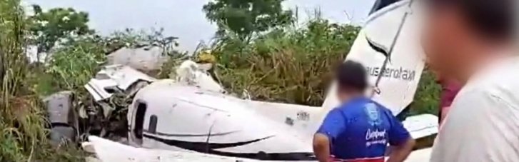 В Бразилии упал самолет с туристами: погибли 14 человек