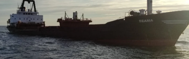У берегов Румынии в Черном море взорвался танкер