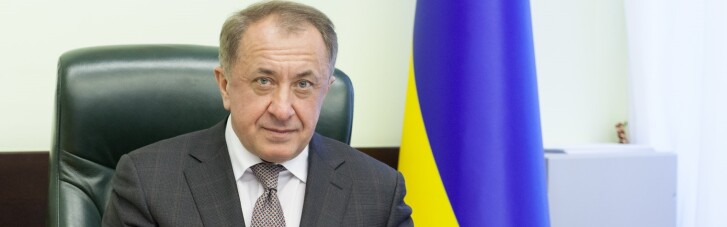 Украина до конца марта должна выплатить больше $1 млрд долга