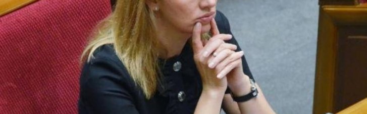 "Елена Шуляк жестко подставила Зеленского с принятием законопроекта 5655", - эксперт