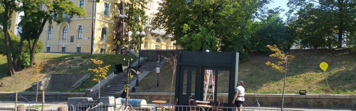 Национальный музей Революции Достоинства отреагировал на "совковые" инсталляции в центре Киева (ФОТО)