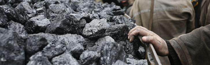 Кому потрібні шахтарі без шахт? У що перетворилася видобуток вугілля за 5 років війни на Донбасі