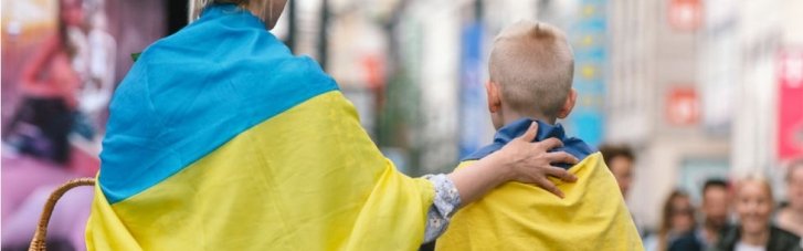 В Еврокомиссии ожидают, что украинские беженцы останутся в ЕС после войны