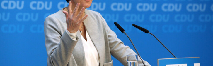 Вже не зупинити. Спадкоємиця Меркель підтримала будівництво "Північного потоку-2"