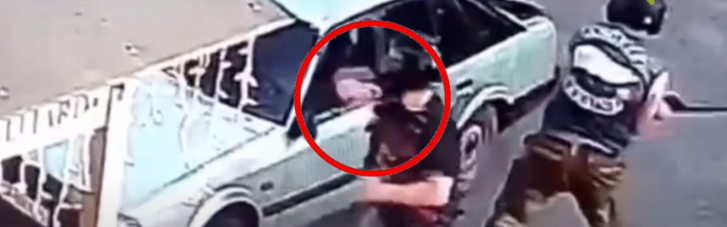 Одеські байкери в Черкасах побили молоду пару та розгромили їхнє авто (ВІДЕО)