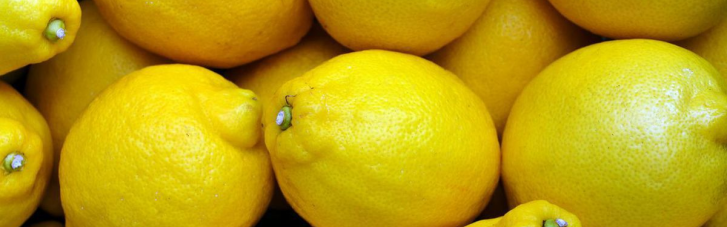 Лікують сечокам’яну хворобу: яка користь лимонів для здоров’я та кому їх не варто вживати