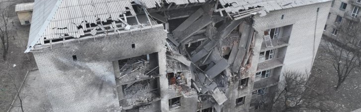 Дрон атаковал здание со спасателями в Донецкой области: четверо раненых